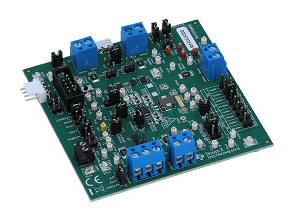 Wygląd płytki ewaluacyjnej BQ25792EVM firmy Texas Instruments